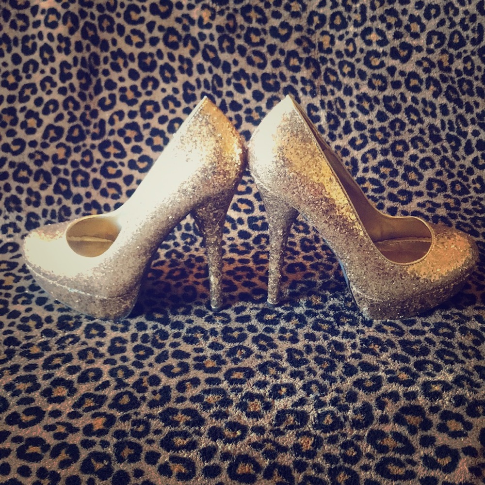 Gold glitter heels